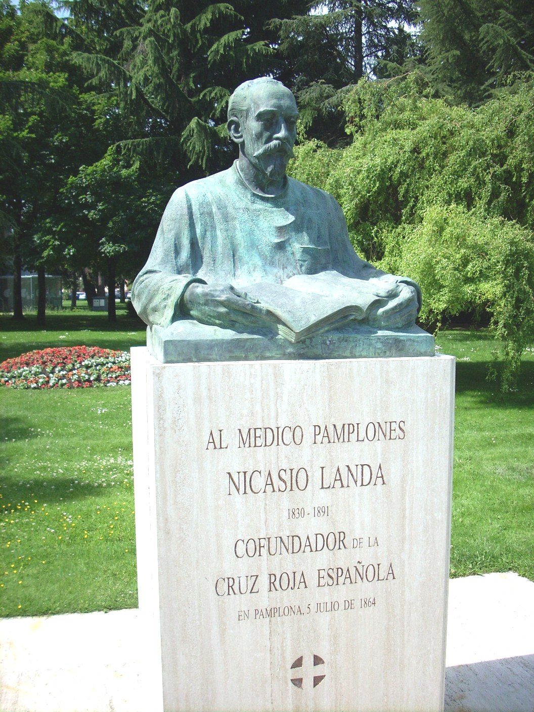 Nicasio Landa monument, Pamplona, Spain - 4.JPG